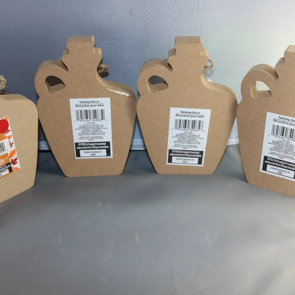 Table Top Decor Cranberry Fizz Apple Cider Cinnamon & Pumpkin Punch wood jugs